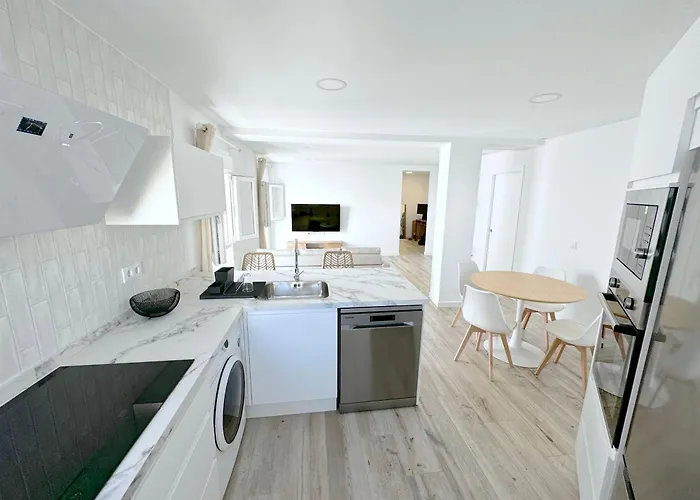 Le Smeraldine - Tu Mirador Al Mar Familias O Parejas شقة